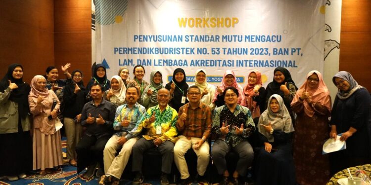Tingkatkan Mutu dan Akreditasi, ITSI mengikuti Workshop Penyusunan Standar Mutu